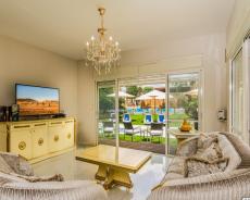 The kitchen and living room - Villa Versace