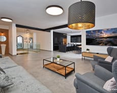 Living room & Kitchen - Elia Kinneret