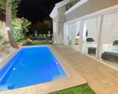 The yard & The pool - Villa Montano
